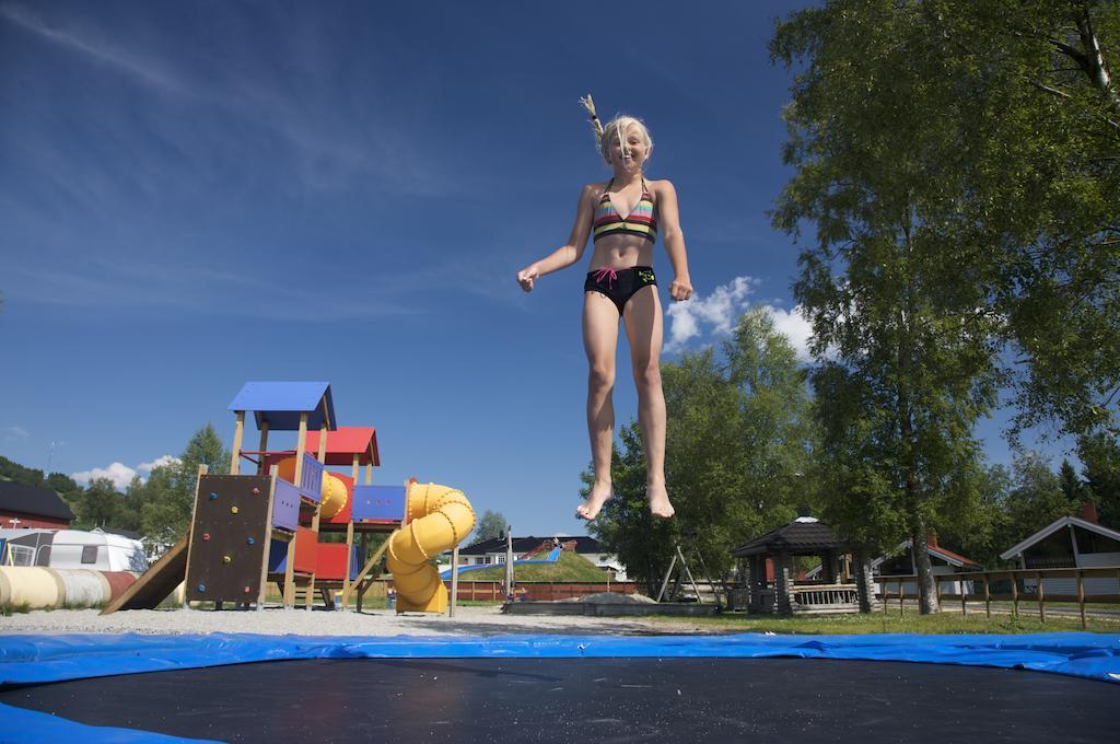Jolstraholmen Camping Og Hytter Vassenden Екстериор снимка