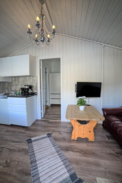 Jolstraholmen Camping Og Hytter Vassenden Екстериор снимка