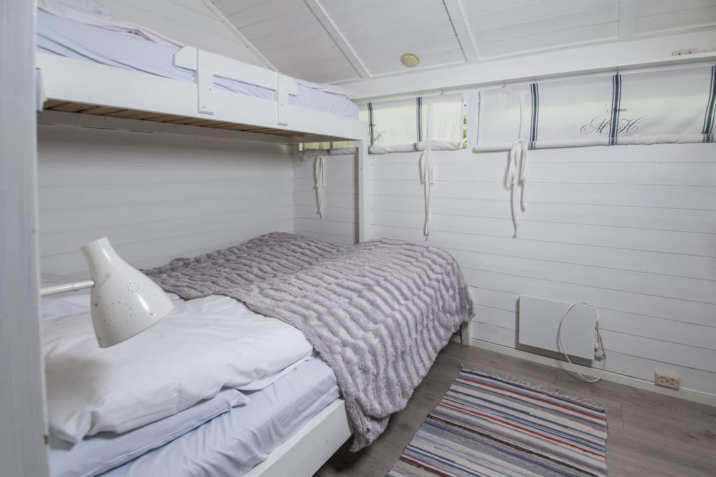 Jolstraholmen Camping Og Hytter Vassenden Стая снимка